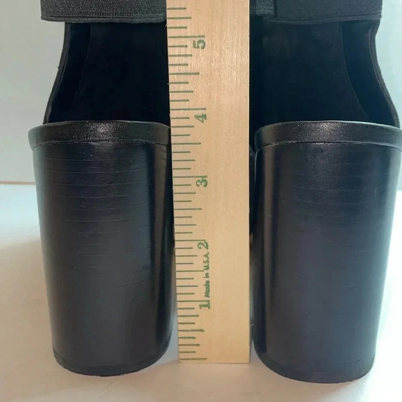 Dolce Vita Leather Open Toe Heels - Picture 6 of 6